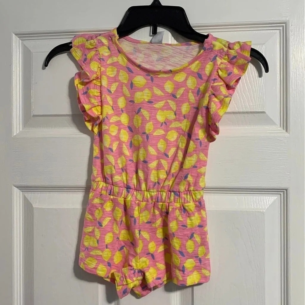 Baby Gap Lemon Romper. New without tags. Size 2